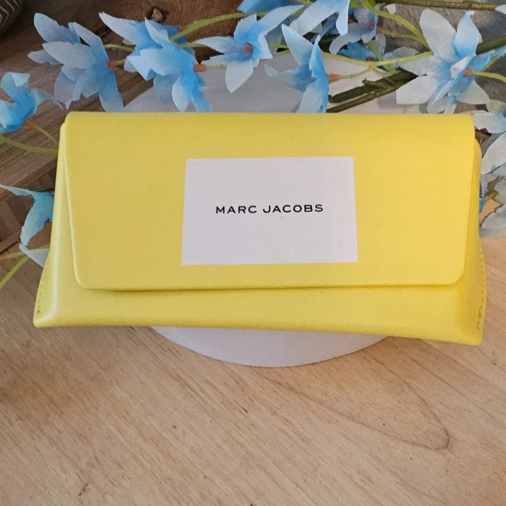 Marc Jacobs Sunglasses - Picture 4 of 10